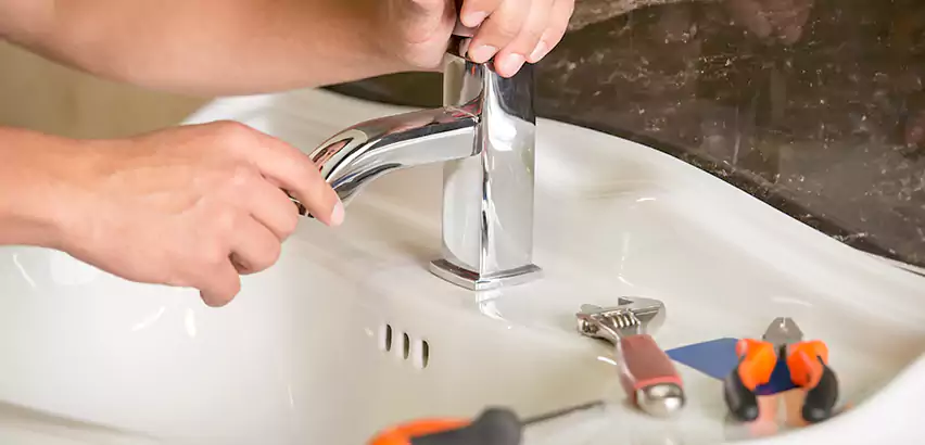 Bathtub Faucet Replacement in Novi